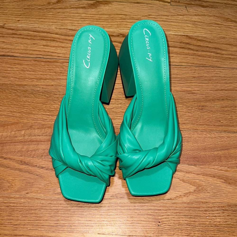 Circus by Sam Edelman Emerald Green Heels